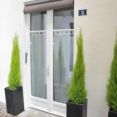 De La Mare