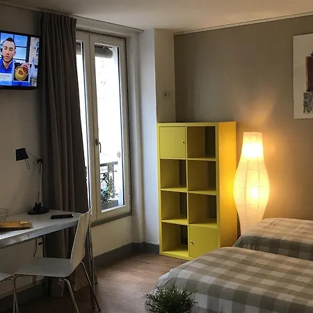 De La Mare Paris